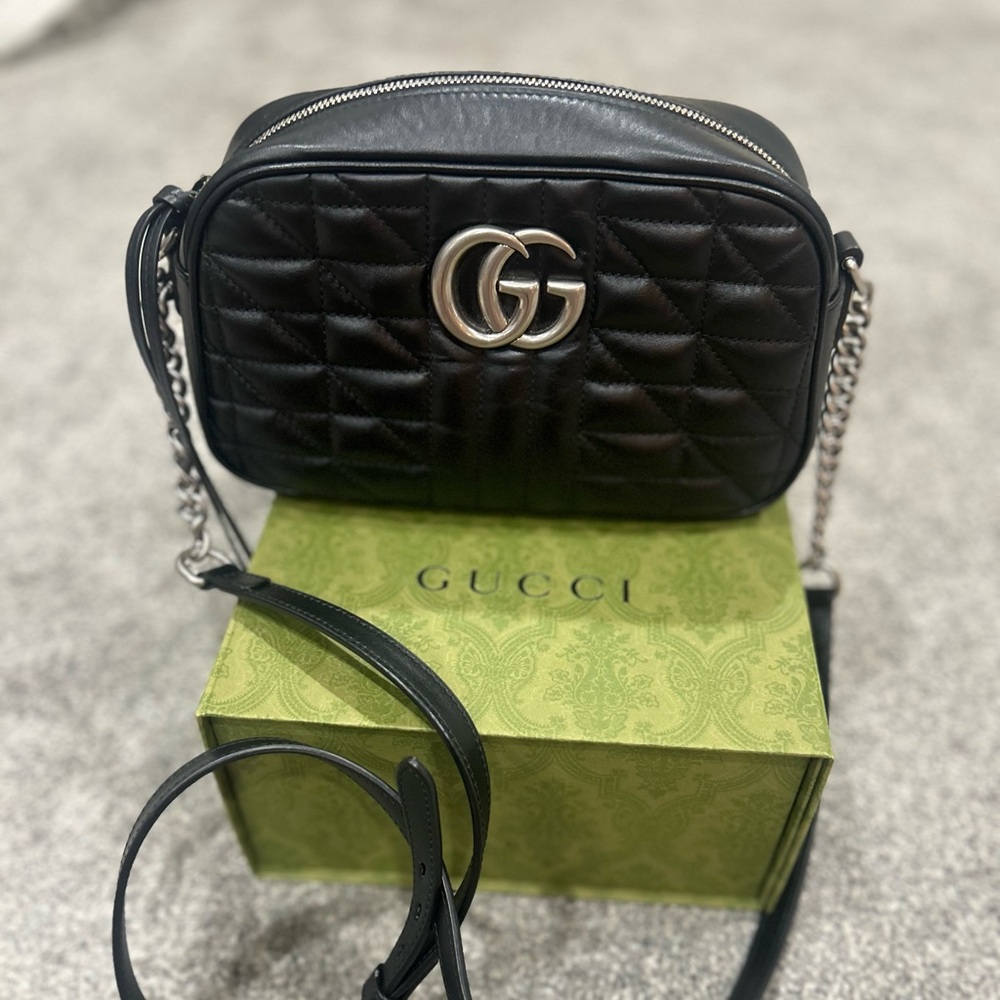 Gucci Marmont Double GG Hardware has a Antique Silver toned finish